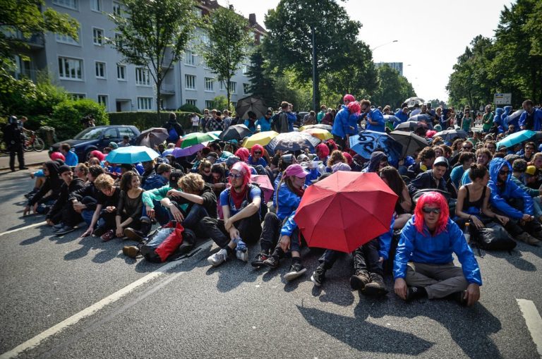 BlockG20: Wir waren da, wo wir nicht sein sollten. Nach uns der Regenbogen